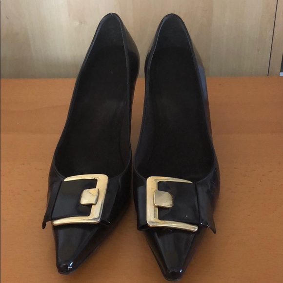 High Heels - Picture 1 of 3
